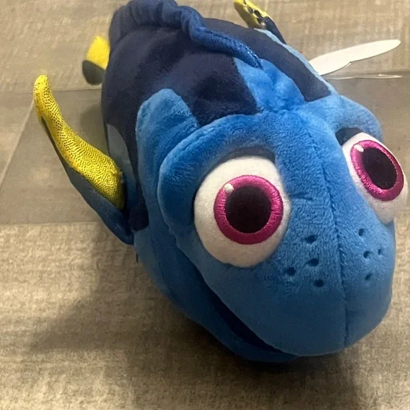 Ty Plush Blue and Yellow Dory-Inspired Fish Nemo - Picture 10 of 10